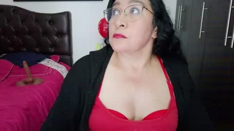 Snapshot of grace_mature_milf chatting on 07-01-26, 11:26 grace_mature_milf online show from 07-01-26, 11:26