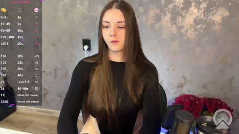 Snapshot of gracebrownnn chatting on 06-30-26, 09:38 Grace Brown online show from 06-30-26, 09:38