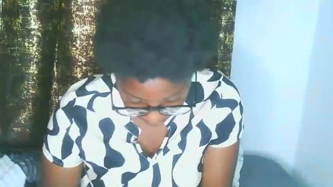 graceessy online show from 10-21-25, 11:44