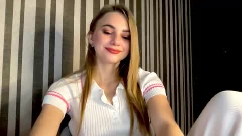 gracetorrezz online show from 10-21-25, 05:19