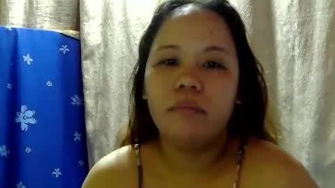 Snapshot of graciabuttercup chatting on 06-08-26, 12:03 gracia online show from 06-08-26, 12:03