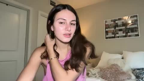 Snapshot of graciesmith27 chatting on 04-19-26, 05:34 Gracie Smith online show from 04-19-26, 05:34
