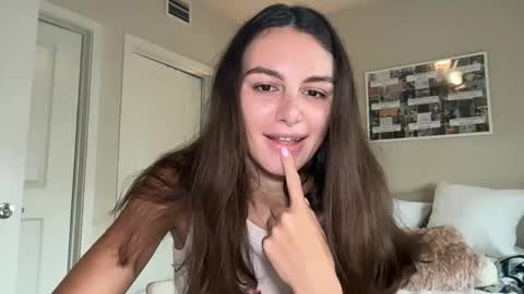 Snapshot of graciesmith27 chatting on 05-17-26, 10:06 Gracie Smith online show from 05-17-26, 10:06