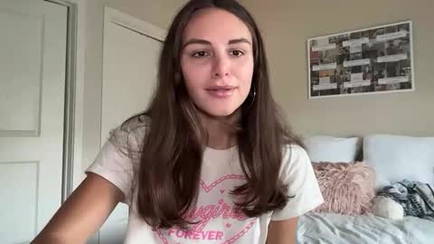Snapshot of graciesmith27 chatting on 05-18-26, 06:47 Gracie Smith online show from 05-18-26, 06:47