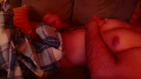 7 in boy toy online show from 12-08-24, 09:24