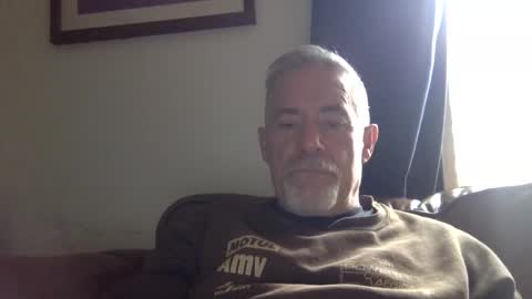 Snapshot of grahamspark1 chatting on 05-17-26, 02:13 Graham online show from 05-17-26, 02:13