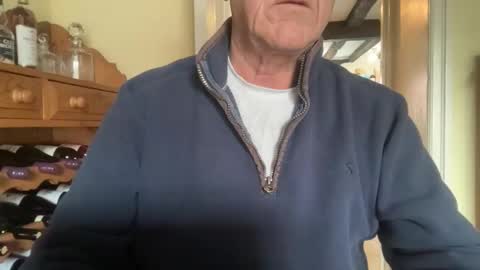 Snapshot of grandadgunner869565 chatting on 02-20-26, 09:43 grandadgunner869565 online show from 02-20-26, 09:43