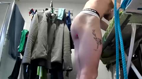 grandbi online show from 02-11-25, 09:42