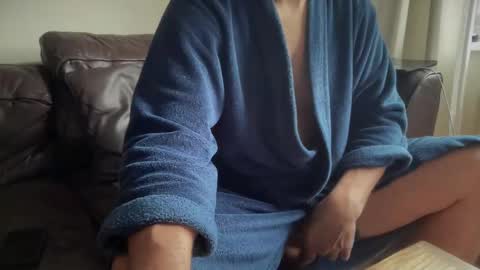 Snapshot of grandmufftwerking chatting on 12-17-24, 10:01 grandmufftwerking online show from 12-17-24, 10:01