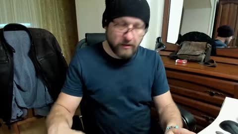 Anthony online show from 03-08-25, 02:51