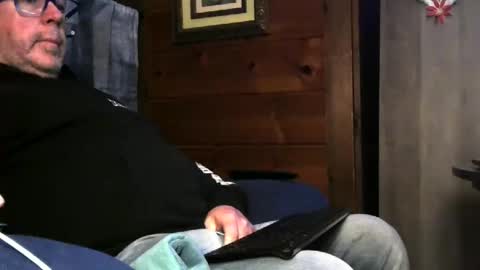 granitebuckeye1969 online show from 11-28-25, 01:19