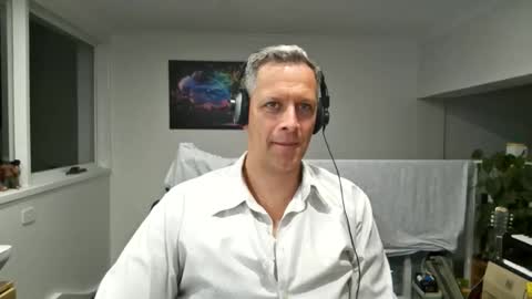 grattitude online show from 09-30-25, 01:05