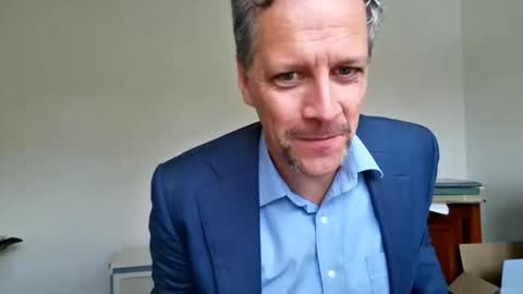 grattitude online show from 11-18-25, 03:45