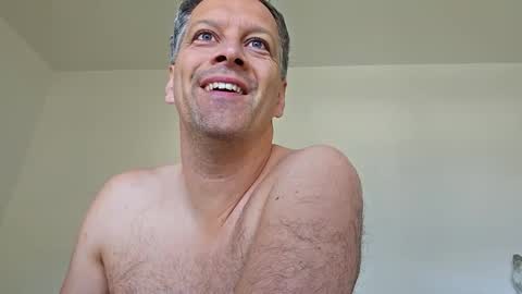 Snapshot of grattitude chatting on 02-01-26, 10:19 grattitude online show from 02-01-26, 10:19