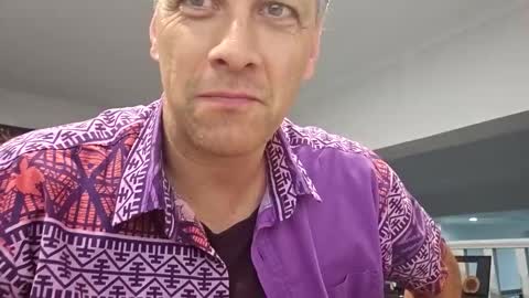 Snapshot of grattitude chatting on 02-15-26, 11:41 grattitude online show from 02-15-26, 11:41