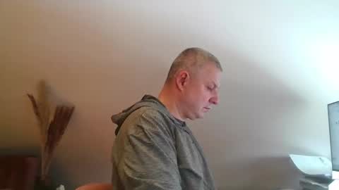 Snapshot of grau197077 chatting on 02-03-26, 10:53 grau197077 online show from 02-03-26, 10:53