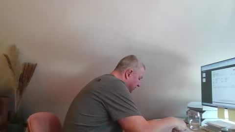 Snapshot of grau197077 chatting on 03-09-26, 10:52 grau197077 online show from 03-09-26, 10:52