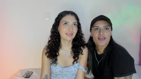 Snapshot of grave_duo chatting on 07-23-26, 04:21 GRAVE DUO online show from 07-23-26, 04:21