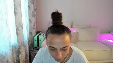 Anna online show from 03-30-26, 02:01