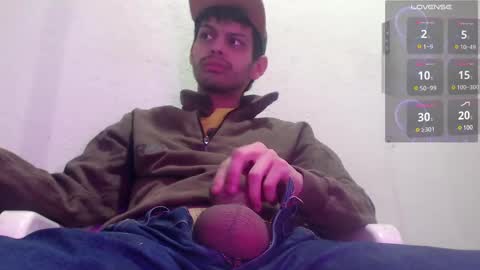 Gray online show from 02-12-25, 01:52