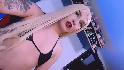 grecia_9inchs online show from 11-09-25, 01:48