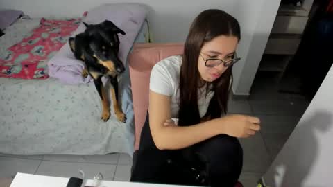 GreciaRuiz online show from 04-04-26, 11:57