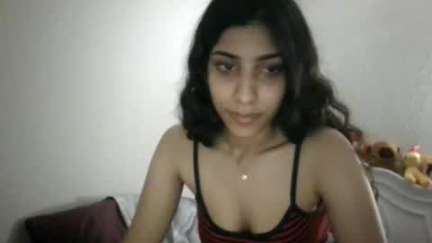 greencheek0 online show from 02-22-26, 03:07