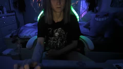 Snapshot of greeneyedlovexo chatting on 01-11-25, 05:41 GreenEyedLovexo online show from 01-11-25, 05:41