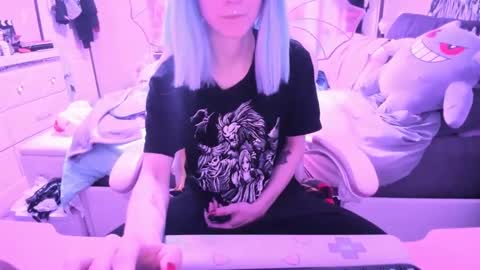 Snapshot of greeneyedlovexo chatting on 01-22-25, 03:29 GreenEyedLovexo online show from 01-22-25, 03:29