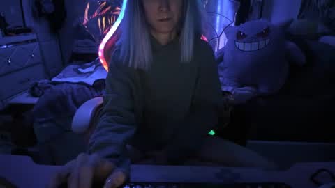 Snapshot of greeneyedlovexo chatting on 02-03-25, 05:51 GreenEyedLovexo online show from 02-03-25, 05:51