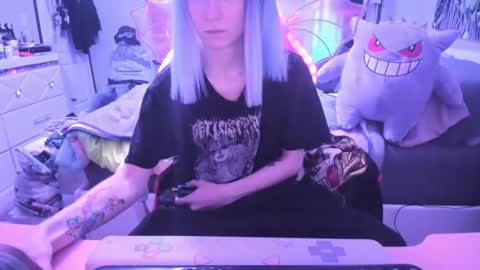 Snapshot of greeneyedlovexo chatting on 02-07-25, 03:08 GreenEyedLovexo online show from 02-07-25, 03:08