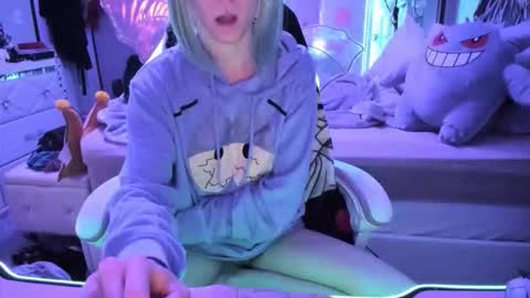 GreenEyedLovexo online show from 11-10-25, 02:27