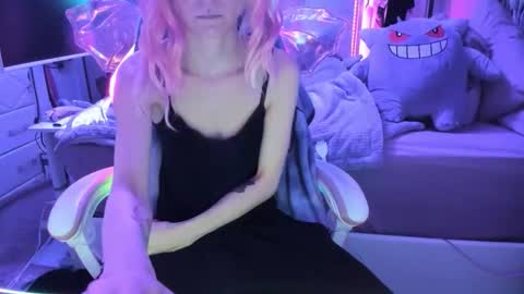 GreenEyedLovexo online show from 03-13-26, 12:01