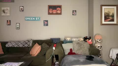 SexQueen Nikki online show from 04-19-26, 03:28