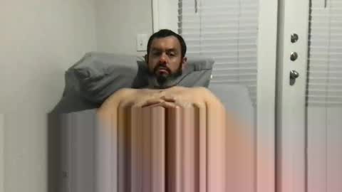 Snapshot of greg78652 chatting on 10-24-25, 02:19 greg78652 online show from 10-24-25, 02:19