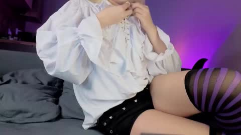 Greg-independent model online show from 10-30-25, 09:15