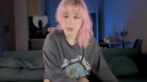 Greg-independent model online show from 03-19-26, 08:57