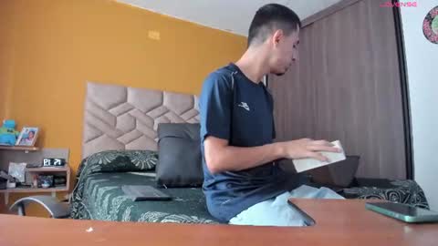 gregorymancini online show from 07-18-26, 08:12