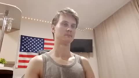 Snapshot of greonn chatting on 05-31-26, 04:58 Felix online show from 05-31-26, 04:58