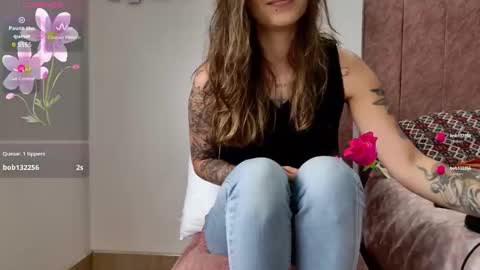 Snapshot of greta_miss chatting on 02-06-26, 05:16 Emmy online show from 02-06-26, 05:16