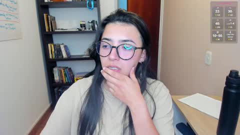 Greta online show from 02-19-25, 01:08