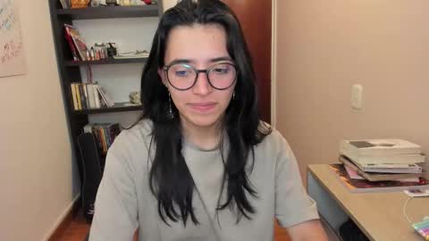 Greta online show from 11-28-25, 04:04