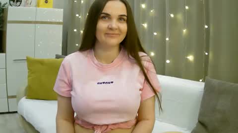 GretaGrant online show from 02-26-26, 01:15