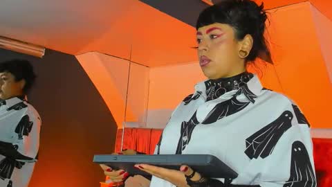 Gretel online show from 01-10-26, 03:19