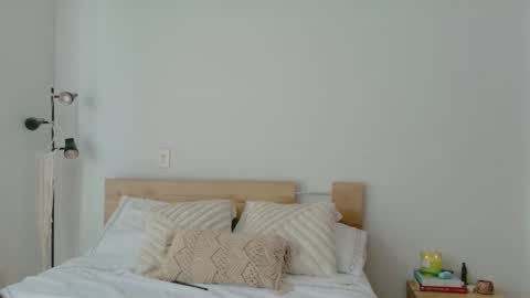 Gretta online show from 11-04-25, 08:19