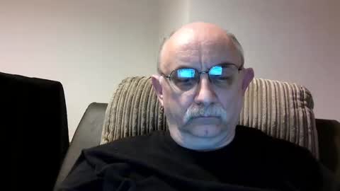 Snapshot of grey_dom chatting on 12-31-24, 08:02 Master  Sir online show from 12-31-24, 08:02