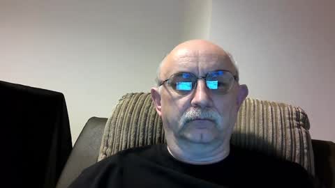 Snapshot of grey_dom chatting on 01-01-25, 05:00 Master  Sir online show from 01-01-25, 05:00