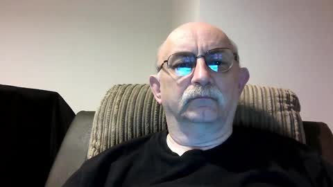Snapshot of grey_dom chatting on 01-05-25, 01:15 Master  Sir online show from 01-05-25, 01:15