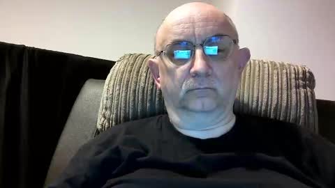 Snapshot of grey_dom chatting on 03-02-25, 04:32 Master  Sir online show from 03-02-25, 04:32
