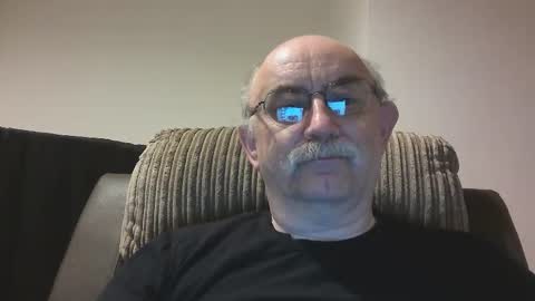 Snapshot of grey_dom chatting on 10-25-25, 02:24 Master  Sir online show from 10-25-25, 02:24
